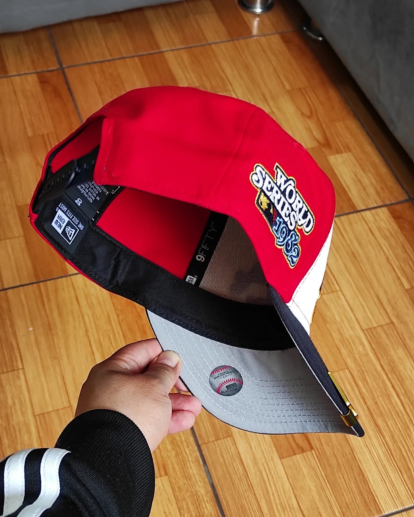 Gorra Snapback A-Frame New Era 9Fifty de los Cardenales de San Luis, Color Rojo, de la Serie Mundial de 1982