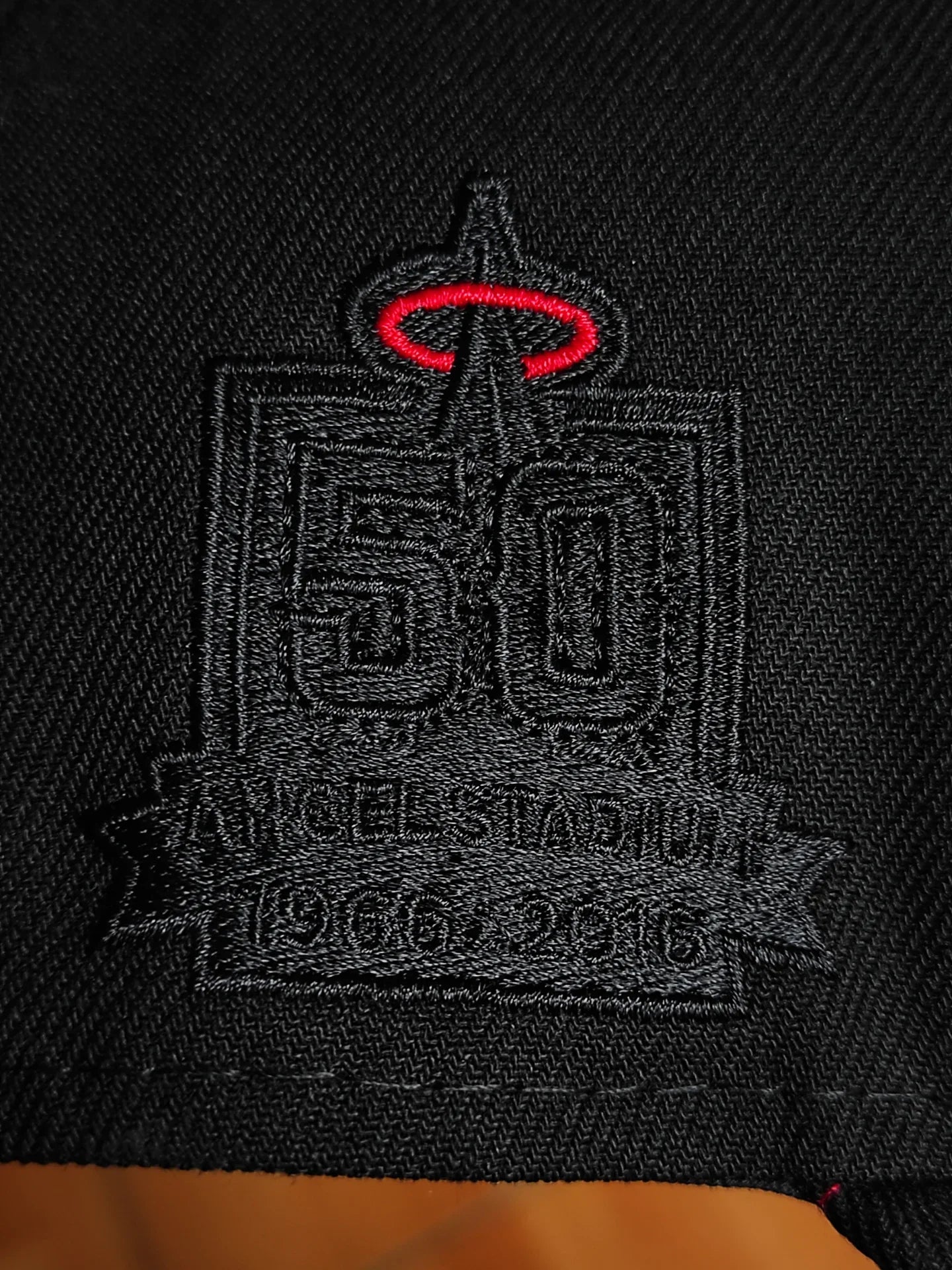 Gorra New Era Anaheim Angels 50th Anniversary Blackout Red Edition 59Fifty Fitted