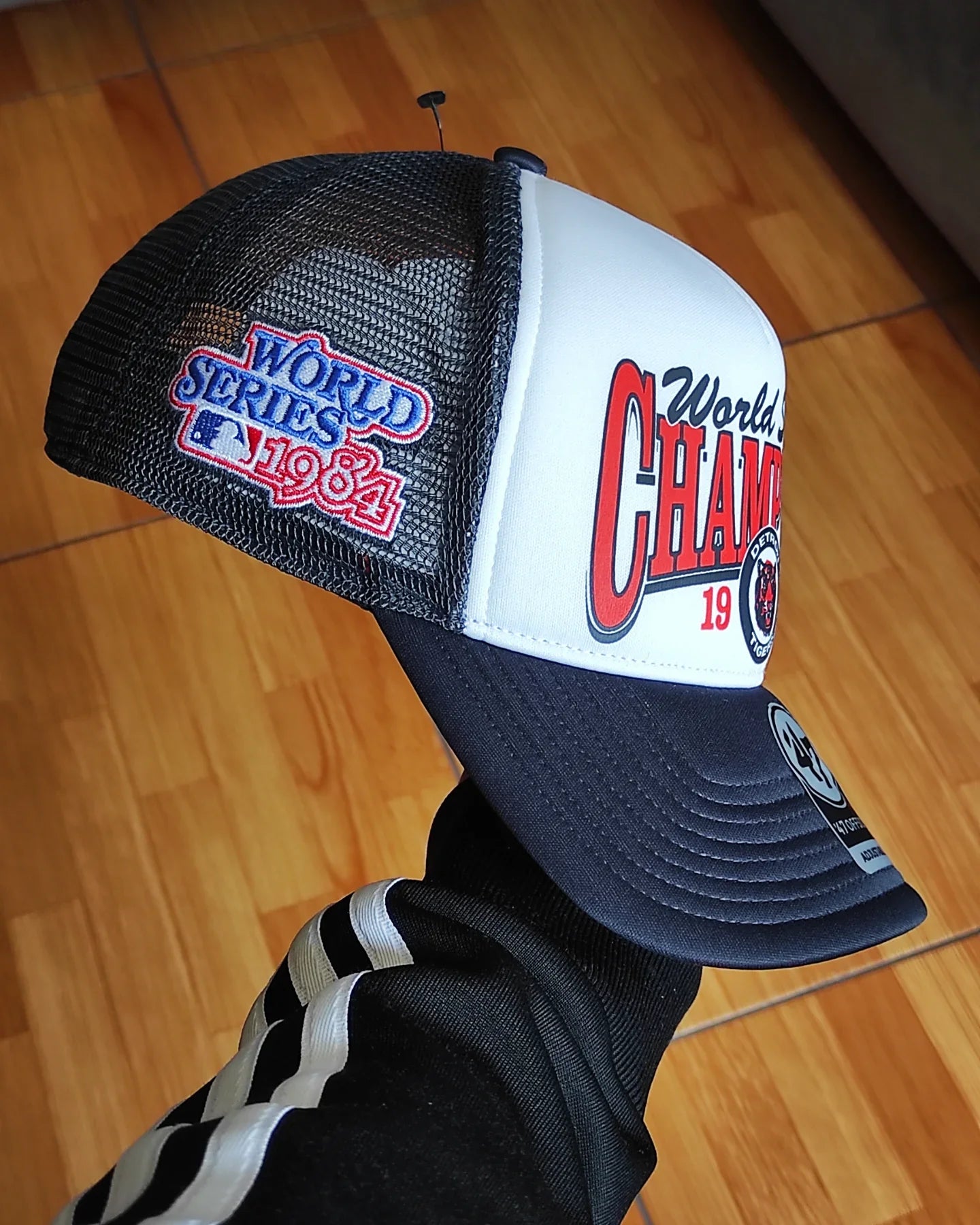 Gorra trucker snapback de espuma azul marino de los Detroit Tigers de la serie mundial de 47Brand