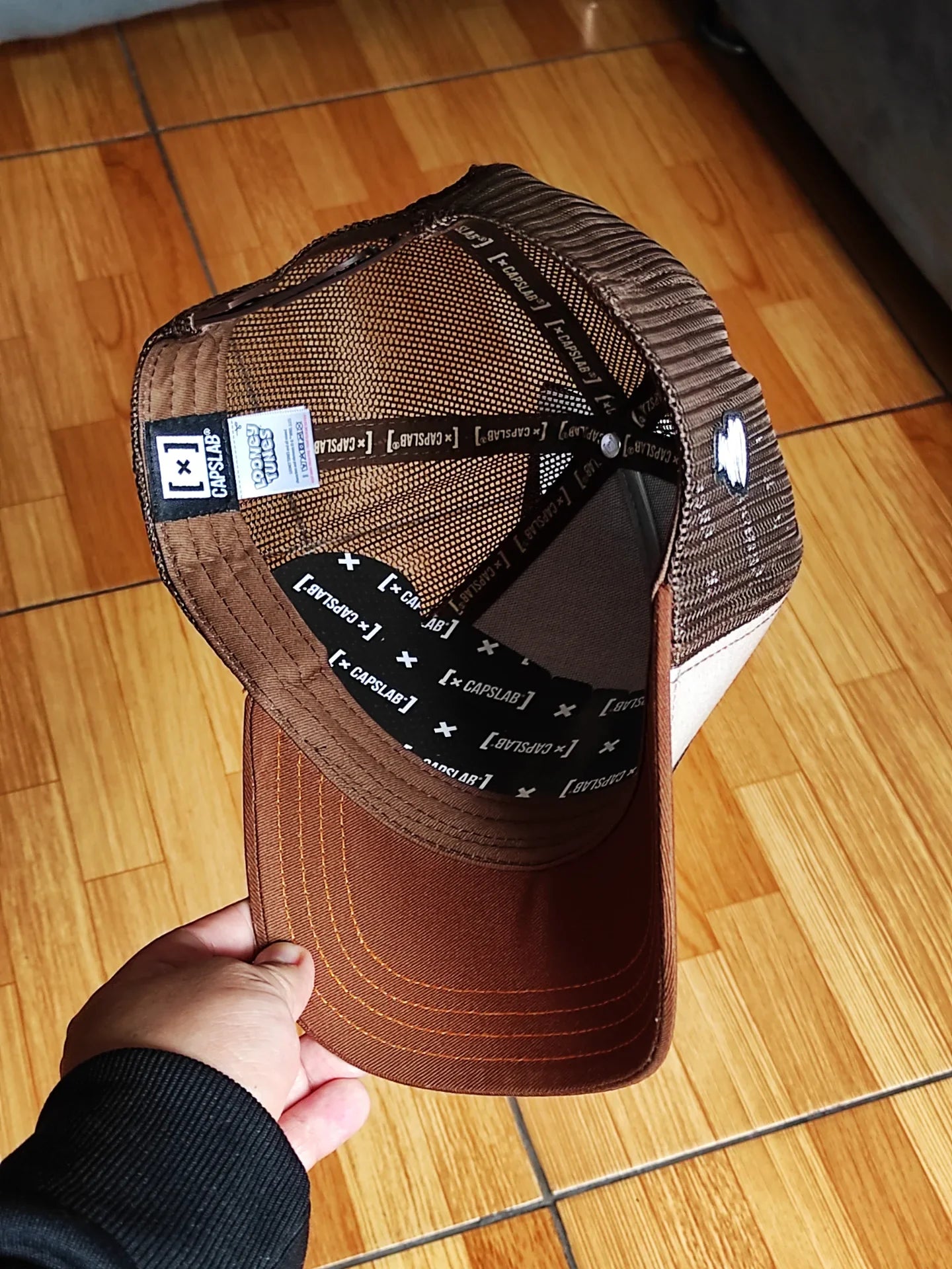 Gorra CAPSLAB Tazmania Trucker
