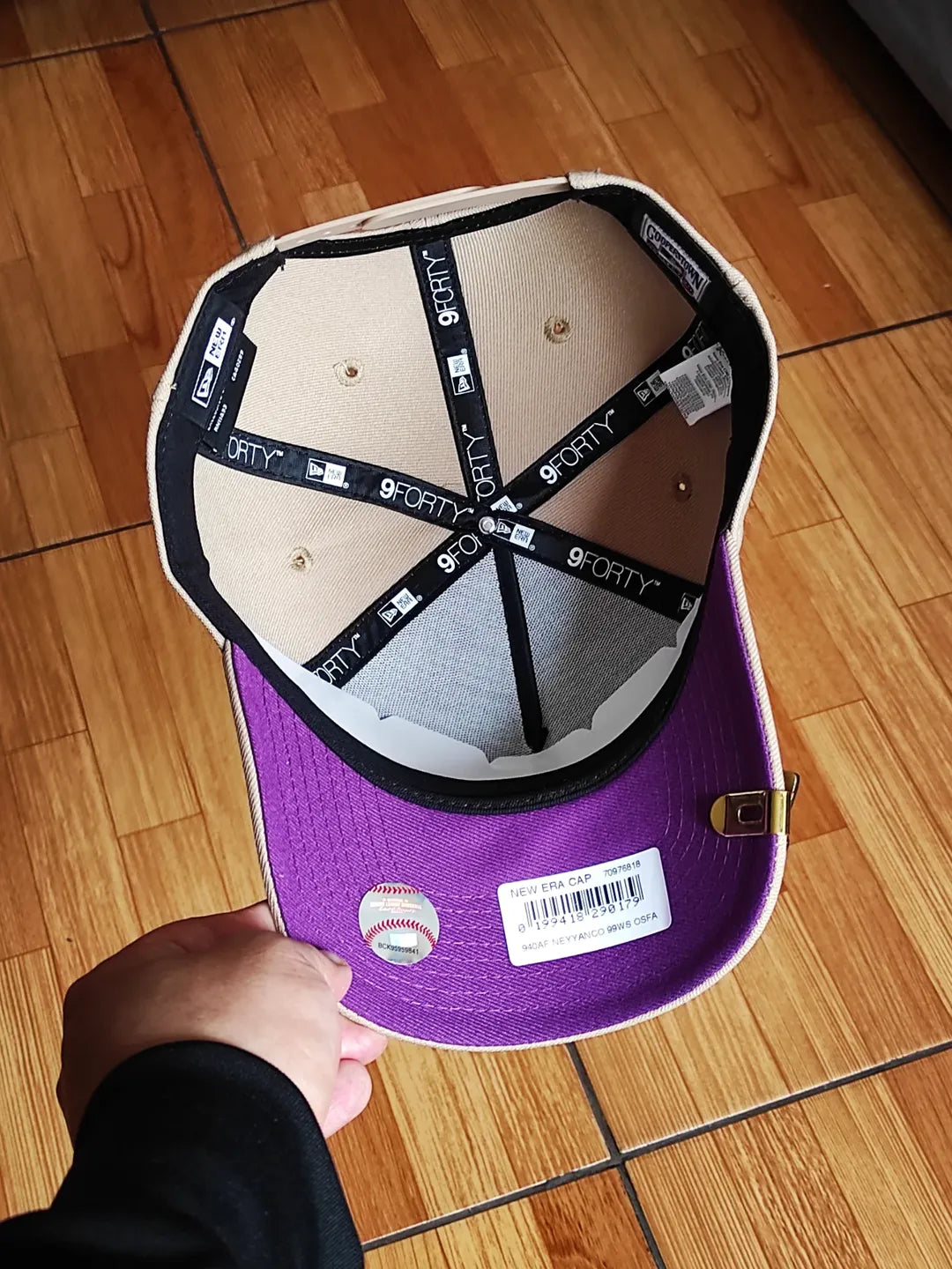 New Era New York Yankees Serie Mundial 1999 uva 🍇 9FORTY A-FRAME.