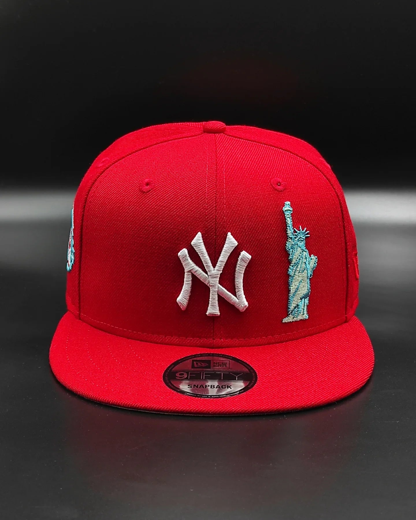 New Era New York Yankees 100 Aniversario Colección Liberty 🗽 9FIFTY Snapback - Rojo