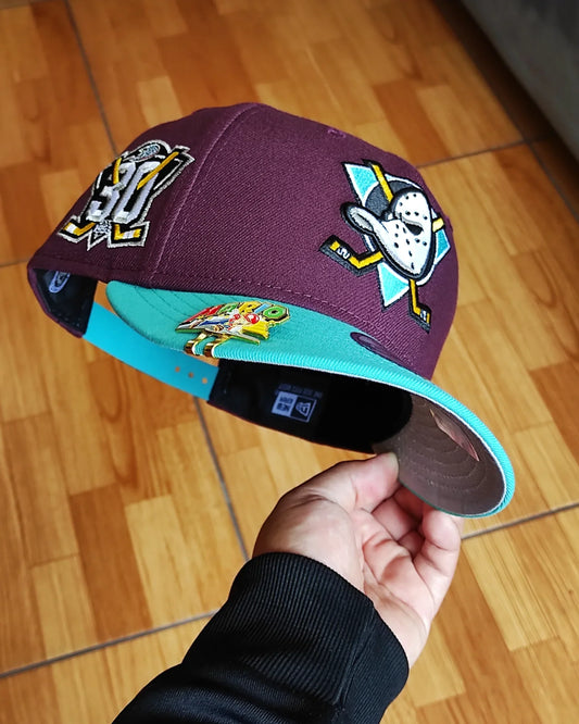 Gorra snapback 9fifty 30 aniversario de los Anaheim Ducks de New Era