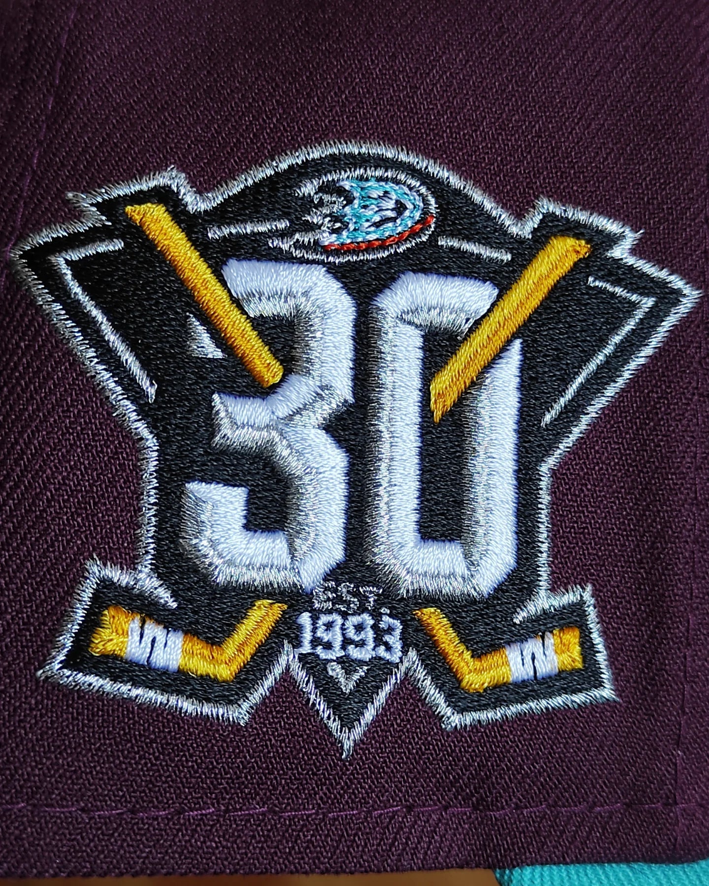 Gorra snapback 9fifty 30 aniversario de los Anaheim Ducks de New Era