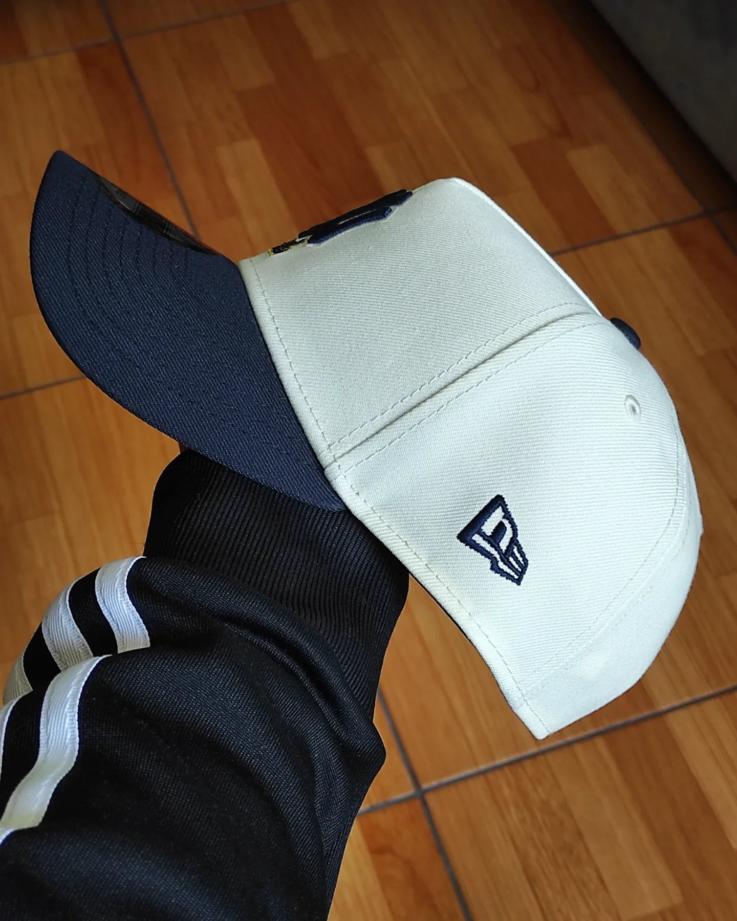 Gorra New Era New York Yankees State Two Tone Chrome Azul Marino 9FORTY A-FRAME