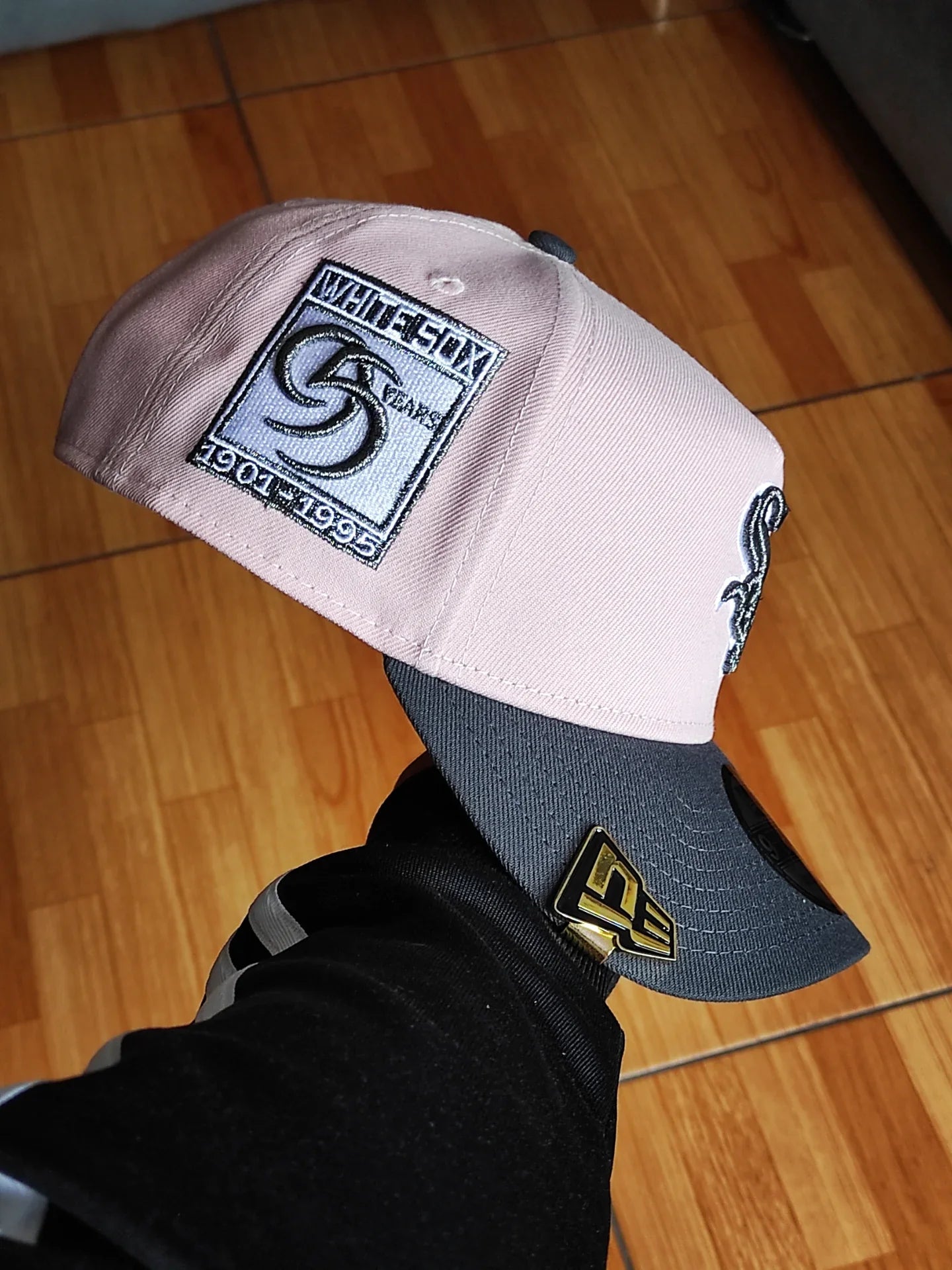 Gorra Snapback A-Frame 9Forty New Era con Parche Lateral de los Chicago White Sox 95 Años