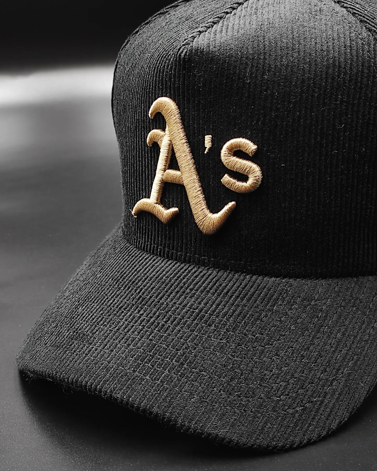 Gorra snapback New Era Okland Athletics "Corduroy Black" 9 Forty A-FRAME