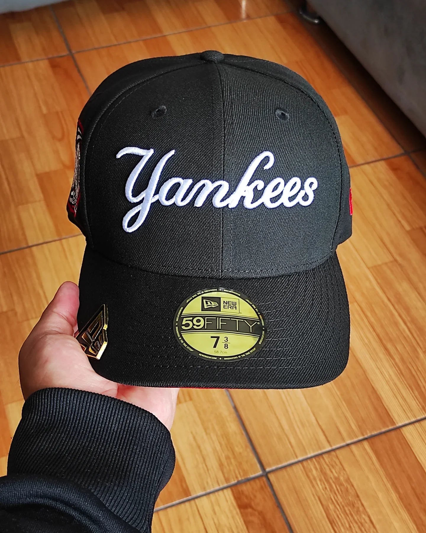 Gorra Ajustada 59Fifty New Era New York Yankees Subway Series 2009 Edición Negra y Roja