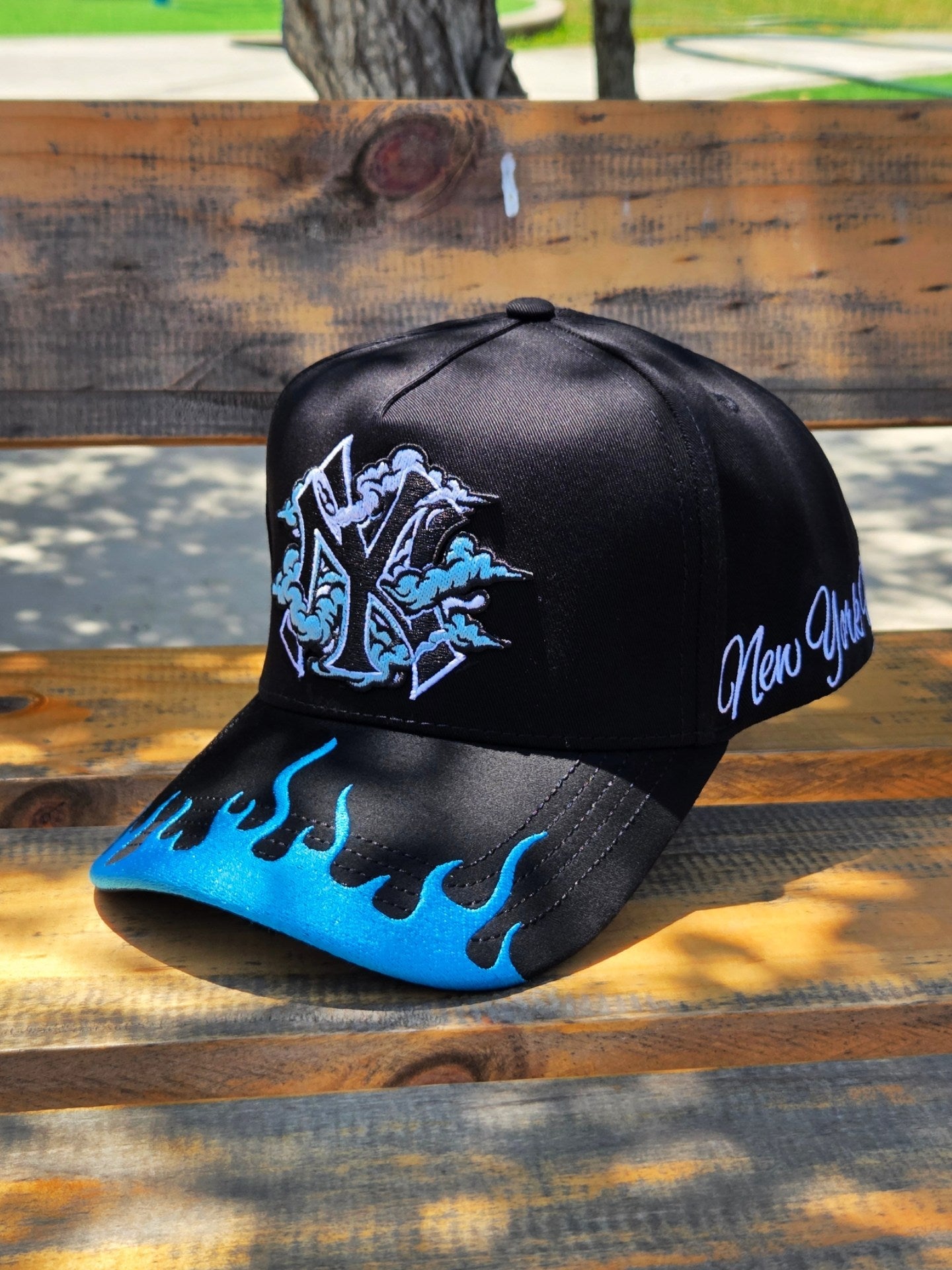 Gorra Qori Caps colección Cloud☁️ & Yankees🔥 a-frame Snapback