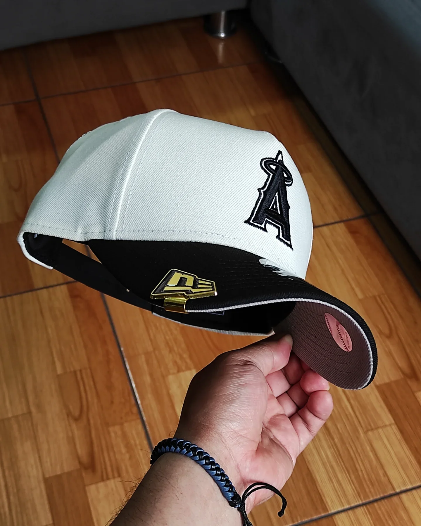 Gorra Snapback 9Forty A-Frame New Era Anaheim Angels Chrome Black 2 Tonos