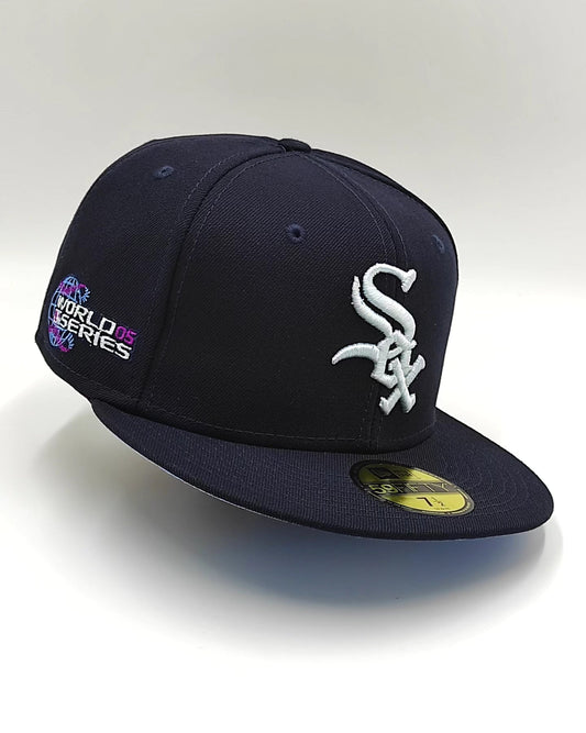 Gorra New Era 59fifty seda icys Medias Blancas de Chicago parche Serie Mundial 2005 - azul marino