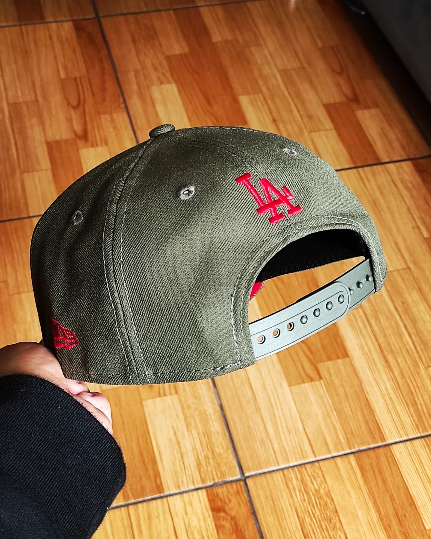 New Era Los Angeles Dodgers OHTANI verde oliva rojo 9FORTY AFRAME