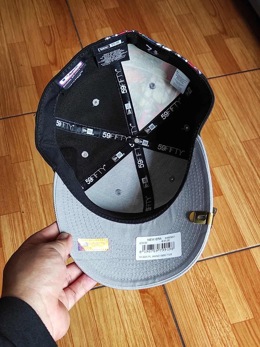 Gorra ajustada 59FIFTY Chicago White Sox New Era 2025 MLB Diamond Hero Edition - Negro/Gris