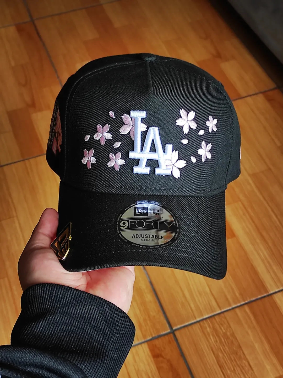 New Era Los Angeles Dodgers sakura🌸 Tokyo series 2025 BLACK 9forty a frame