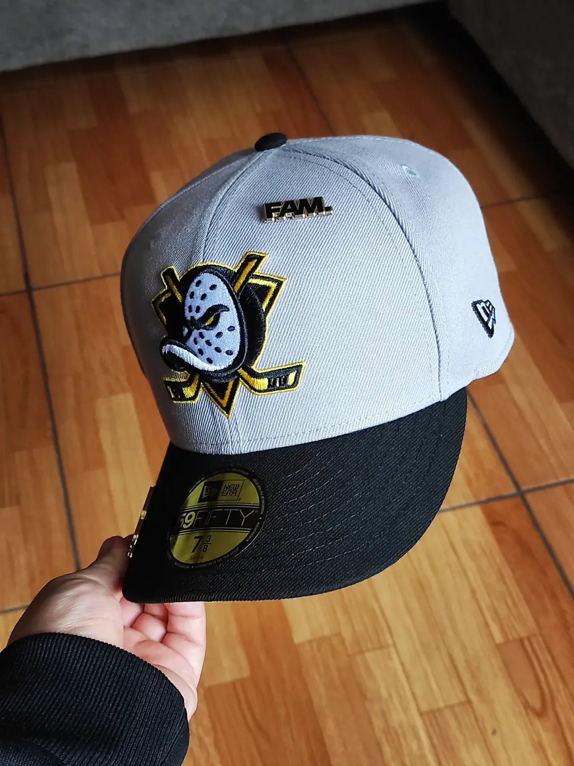 59FIFTY New Era Anaheim Ducks 30th Anniversary incluye pin FAM