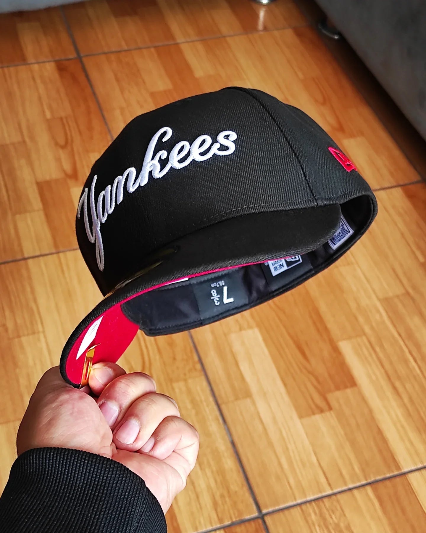 Gorra Ajustada 59Fifty New Era New York Yankees Subway Series 2009 Edición Negra y Roja