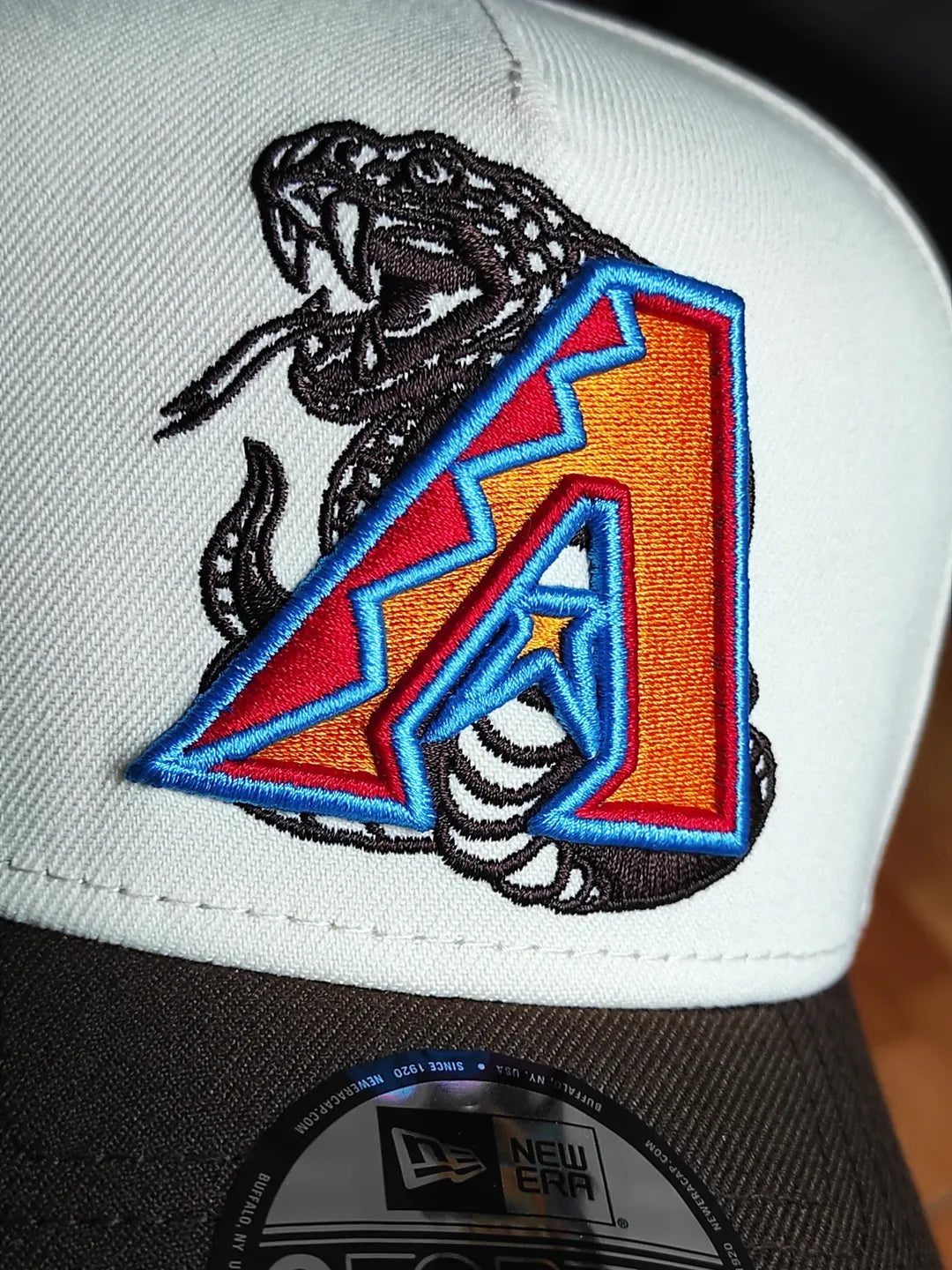 NewEra Arizona Diamondbacks dos tonos 9FORTY A-FRAME cromado