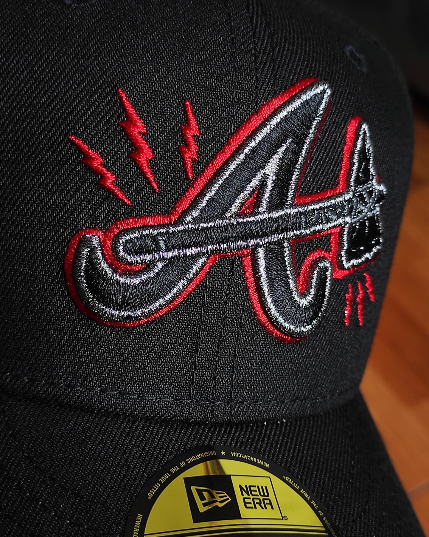 Gorra New Era Atlanta Braves World Series 1995 ⚡ Edición Negra 59Fifty Ajustada