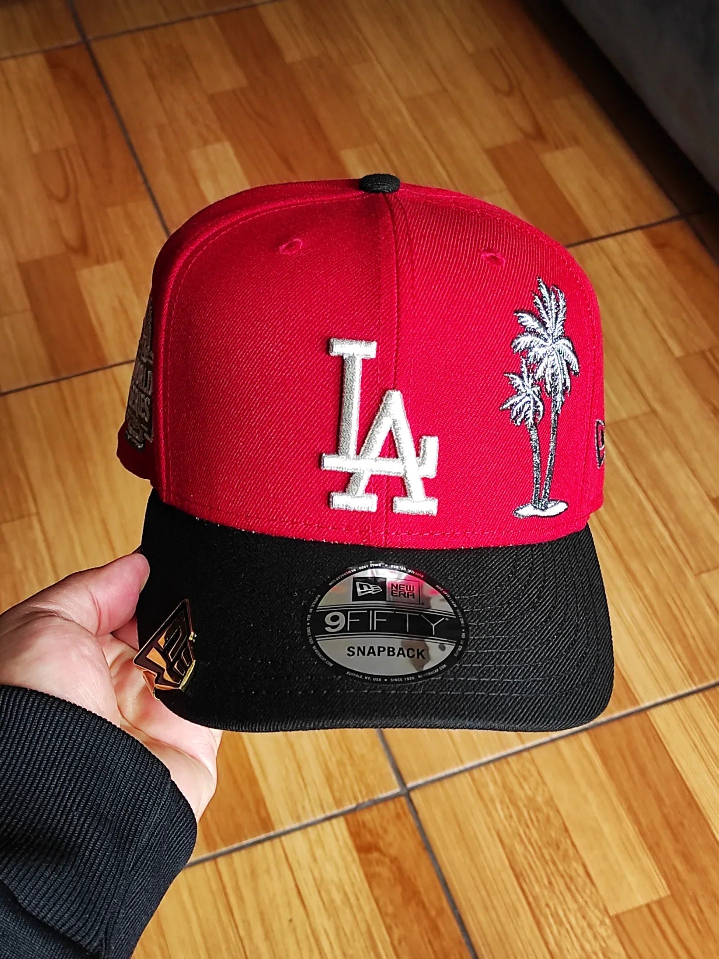 Gorra snapback 9FIFTY New Era Los Angeles Dodgers palmera 🌴 bicolor roja negra