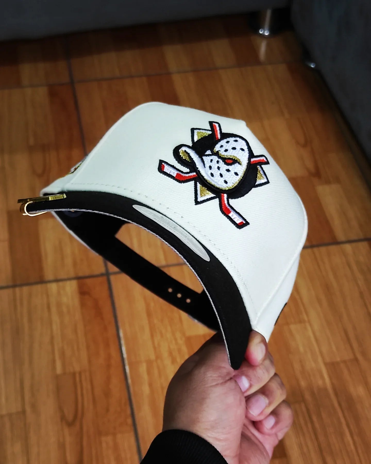 New Era Anaheim Ducks 30th Aniversario Chrome Two Tone 9 FORTY A-FRAME SNAPBACK