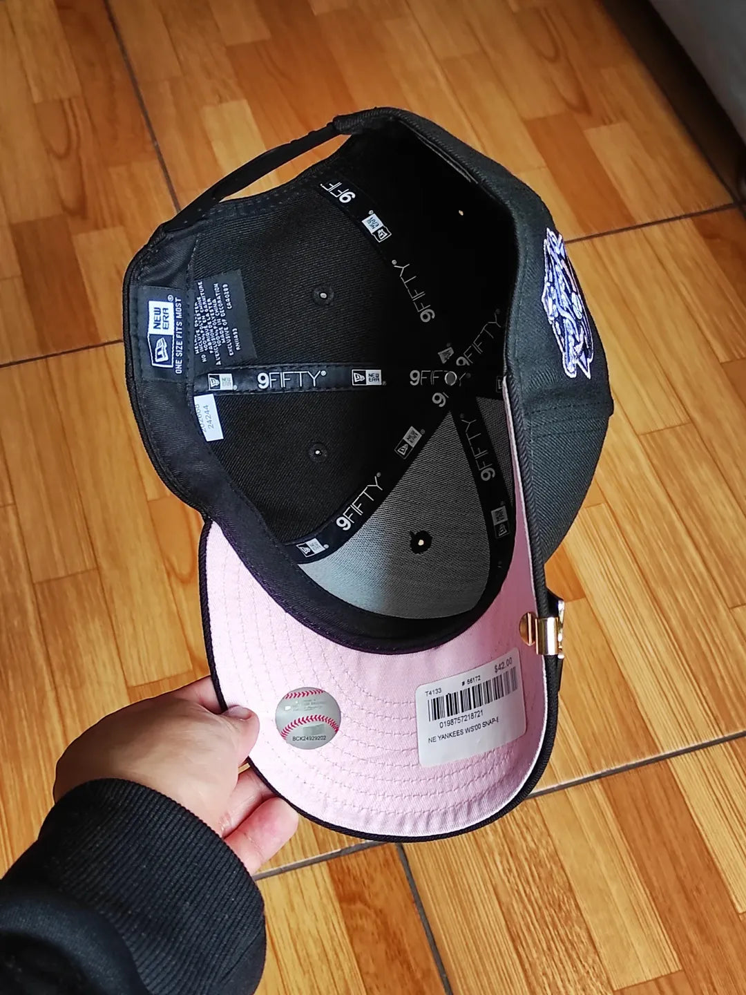 Gorra New Era New York World Series negra rosa 9FIFTY snapback