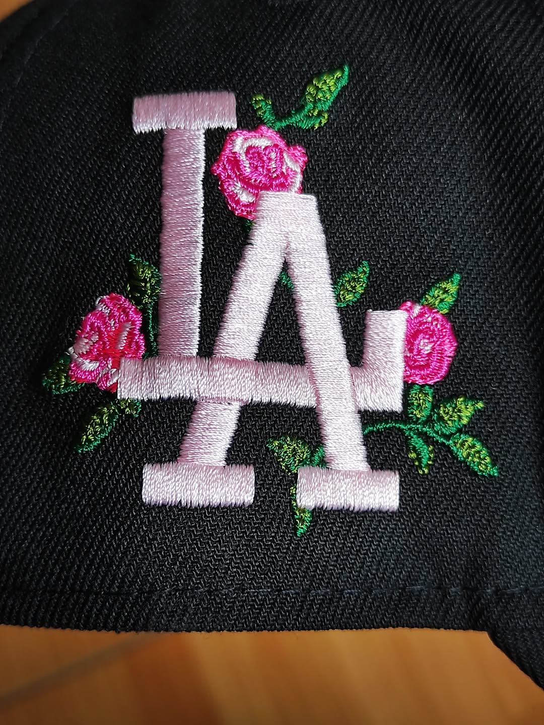 Gorra New Era Los Angeles Dodgers Script Black Pink Edition 9Forty A Frame Snapback