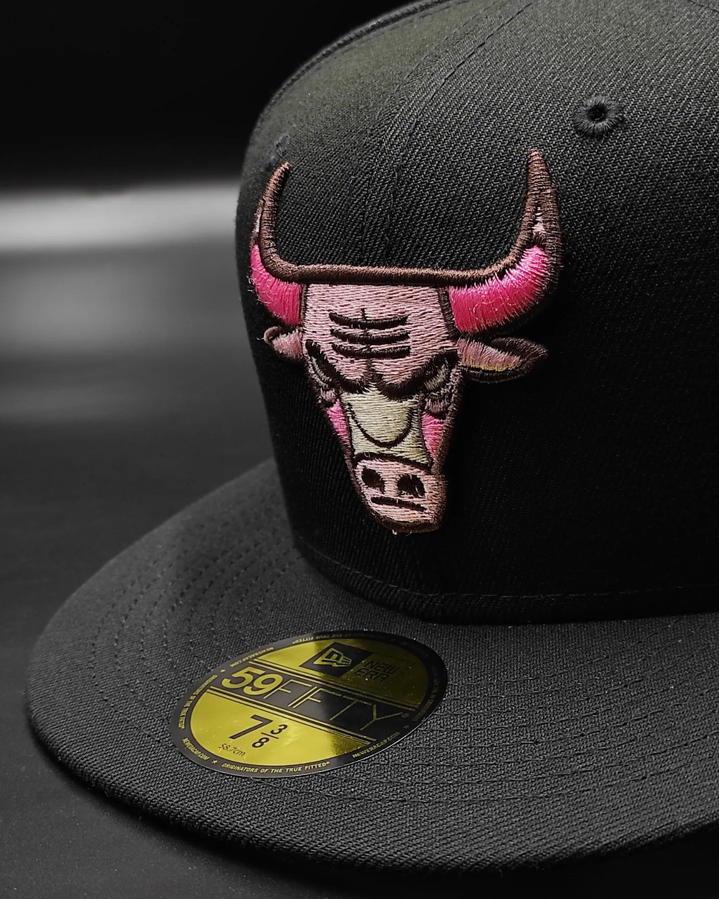 Gorra New Era 59fifty Chicago Bulls NBA patch "cookies and cream" - negro/rosa