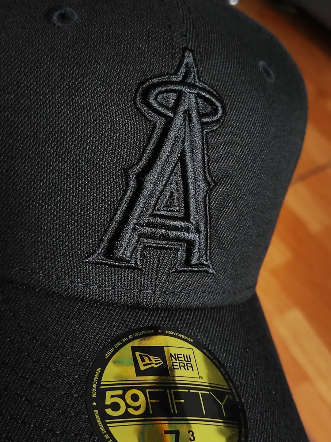 Gorra 59FIFTY New Era ANAHEIM ANGELS negra roja