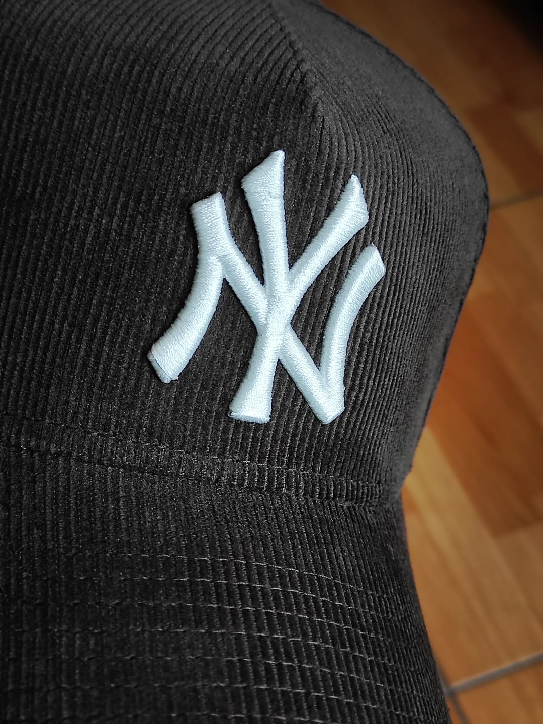 Gorra snapback 9FORTY A-FRAME "New era New York Yankees World Series 1996 Brown cord"