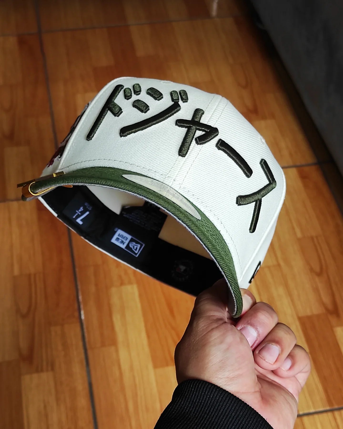 Gorra Ajustada 59Fifty Chrome Bicolor Edición Ohtani de Los Angeles Dodgers de New Era