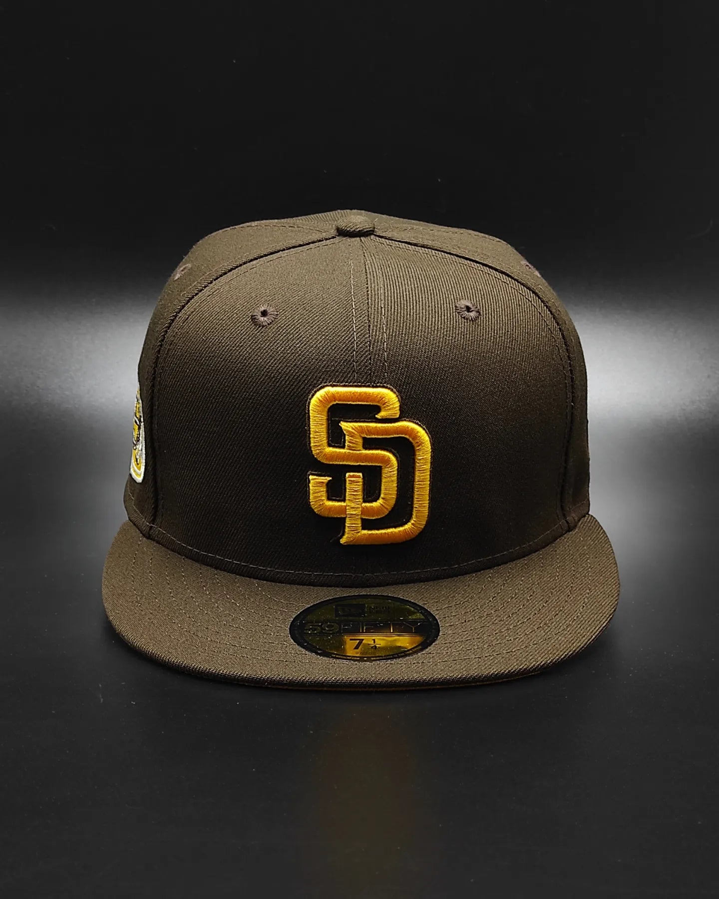 Gorra ajustada 59fifty New Era San Diego Padres 50 aniversario edición amarilla y café