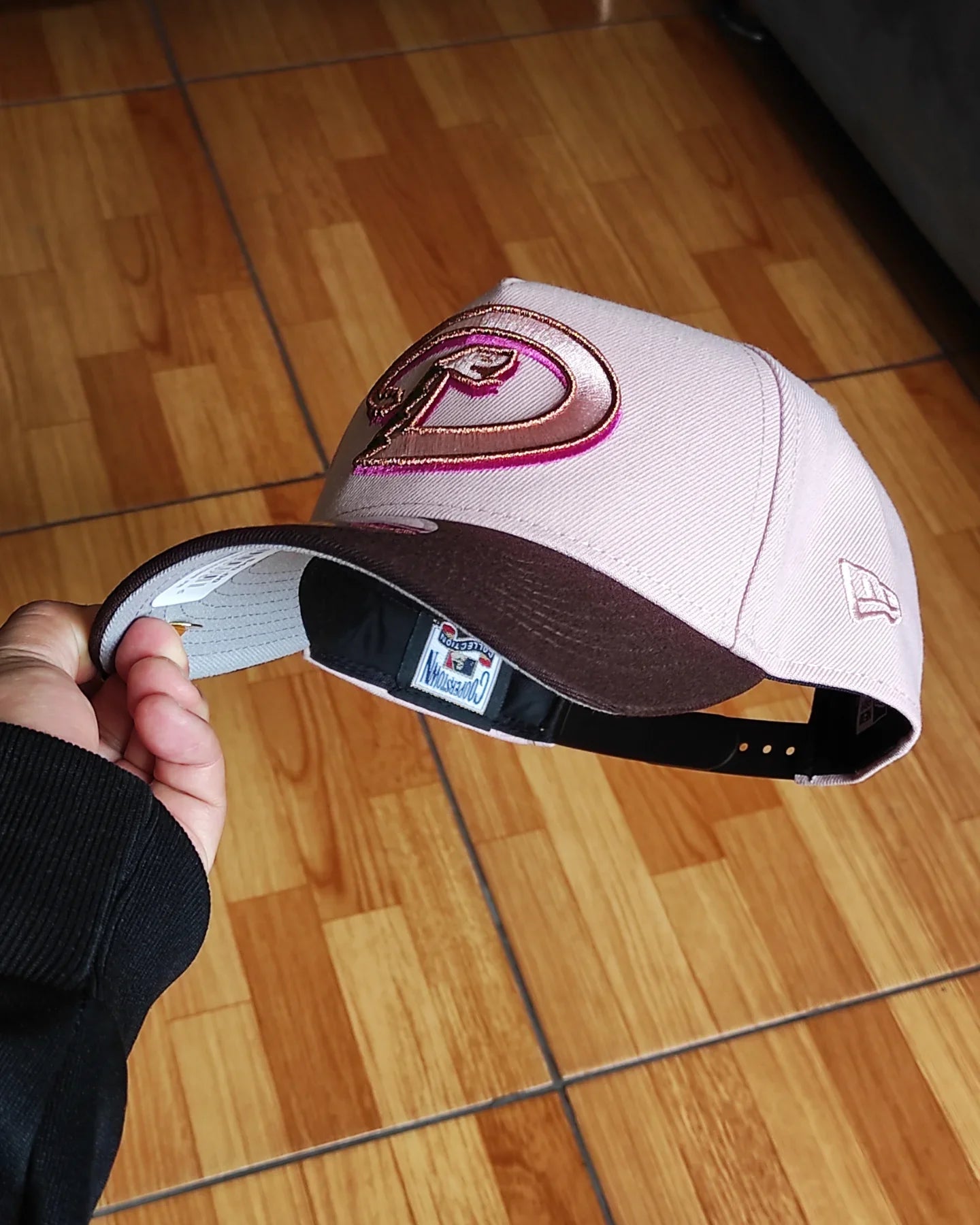 Gorra con broche New Era Arizona Diamondbacks de la temporada inaugural de 1998, rosa y marrón, modelo 9FORTY A Frame 🍨