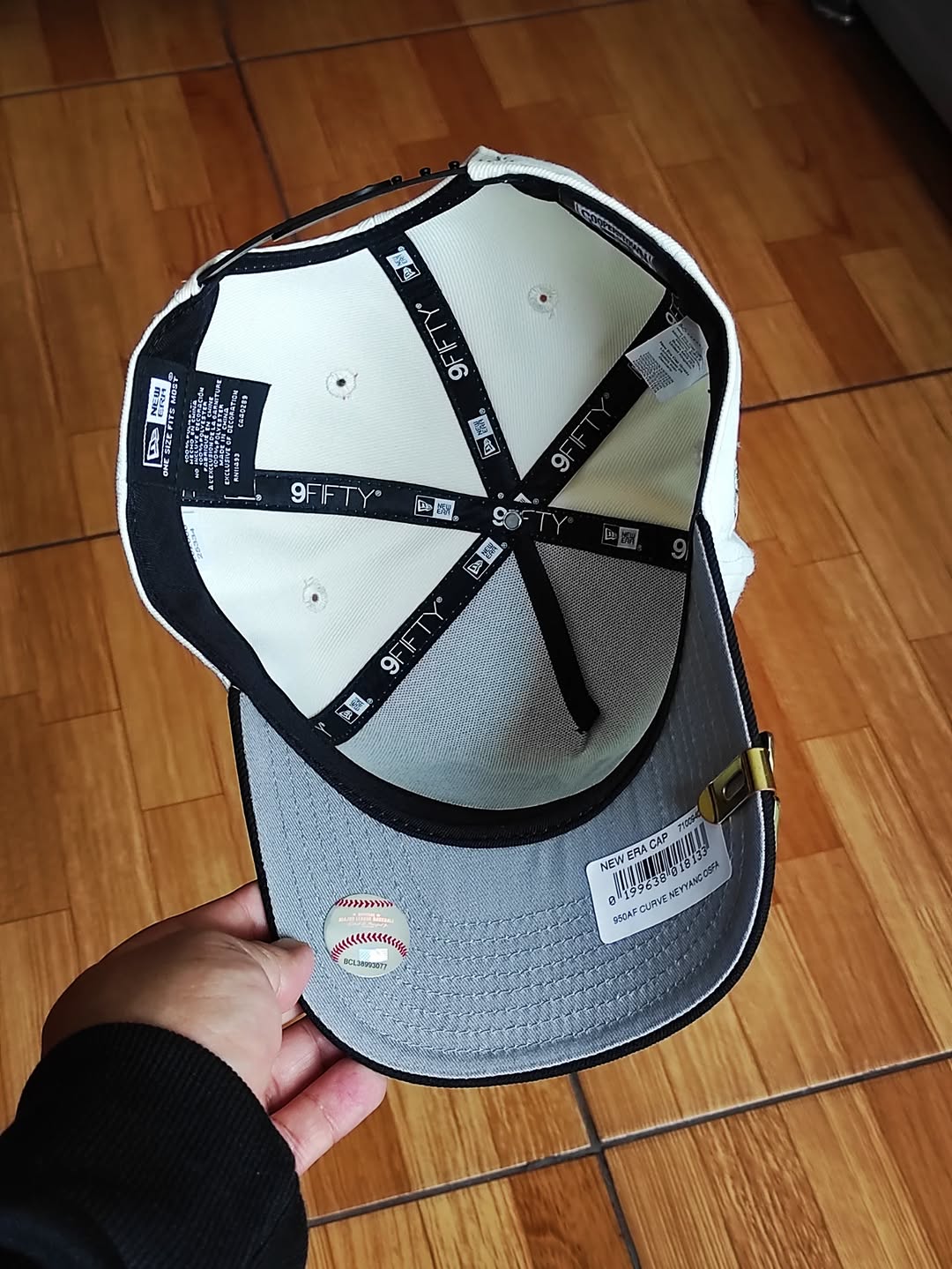 Gorra Snapback 9FIFTY A-Frame New Era New York Yankees World Series 1999 Chrome Black