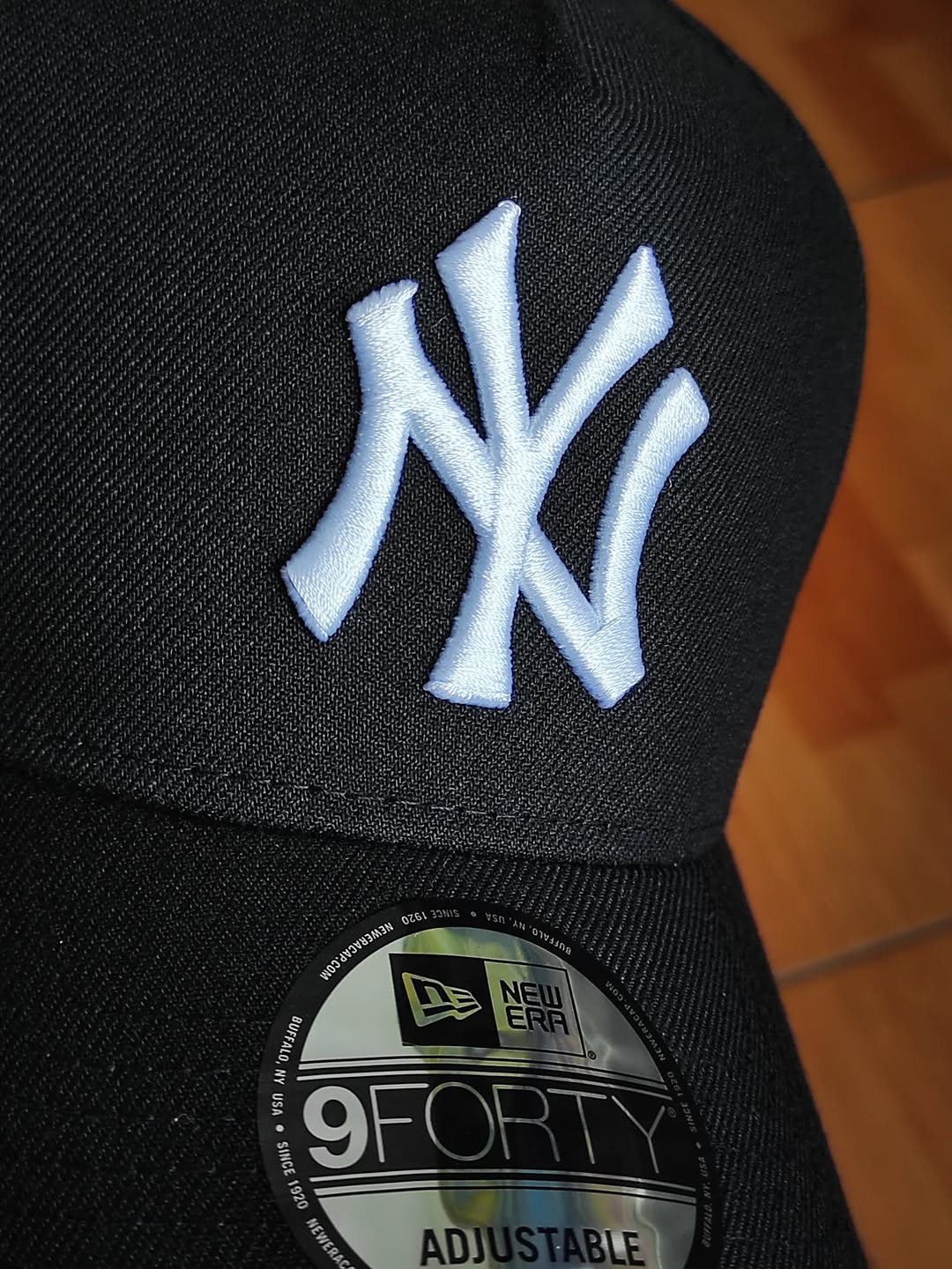 Gorra ajustable 9forty AFRAME New York Yankees negra Serie Mundial 2009