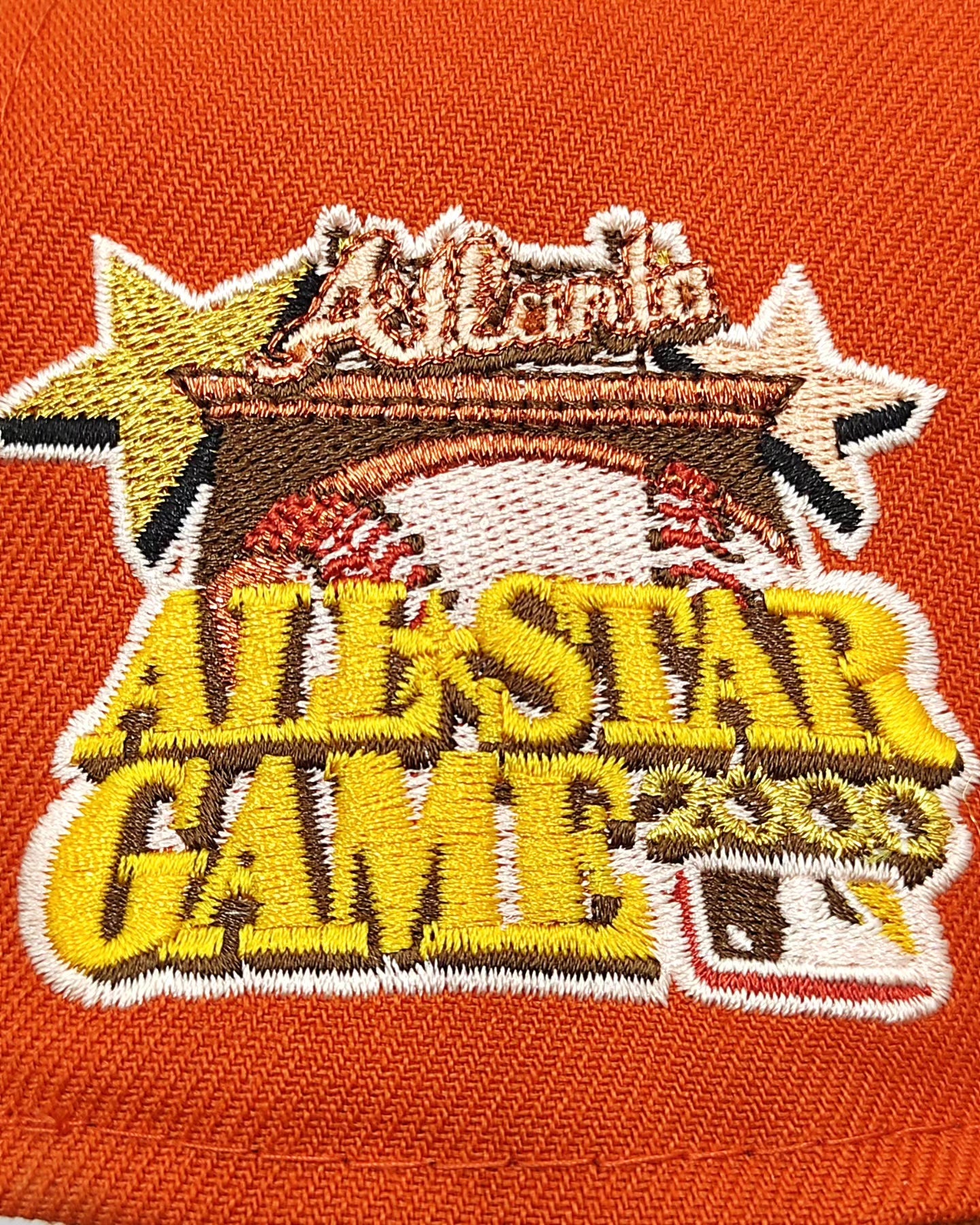 Gorra ajustada 59fifty New Era Atlanta Braves All Star Game 2000 Golden Rust Two Tone Edition