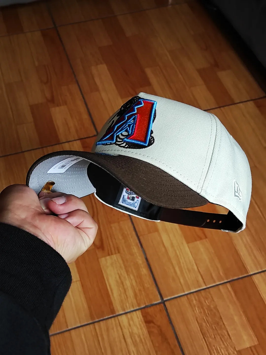 NewEra Arizona Diamondbacks dos tonos 9FORTY A-FRAME cromado
