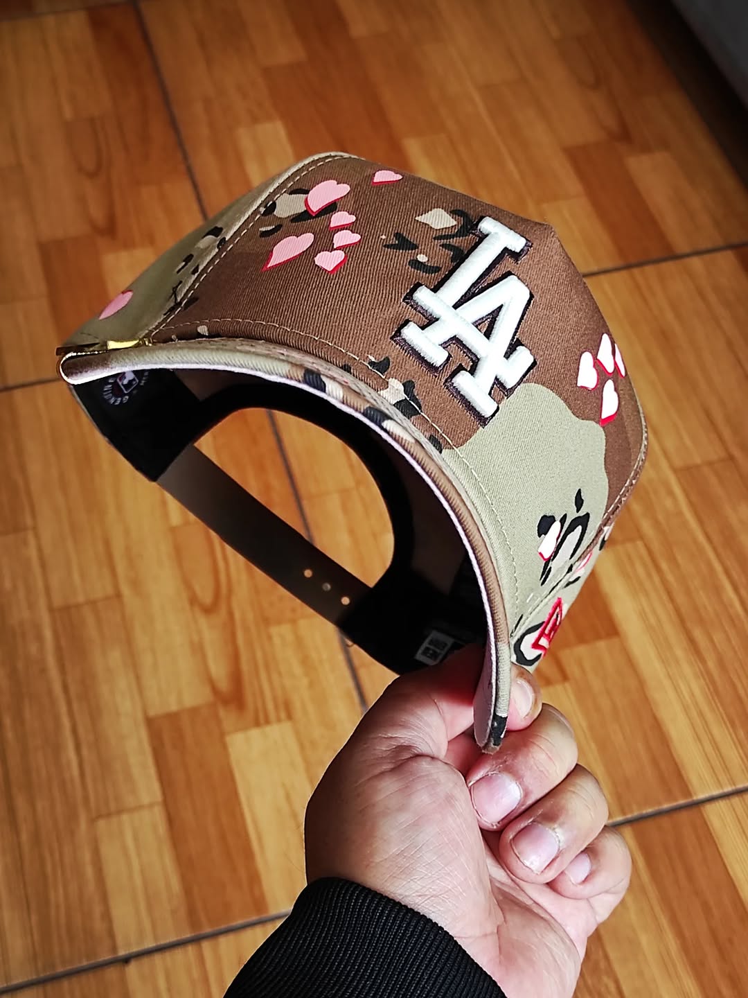 Gorra New Era Los Angeles Dodgers de camuflaje con corazón 9FORTY A-Frame Snapback