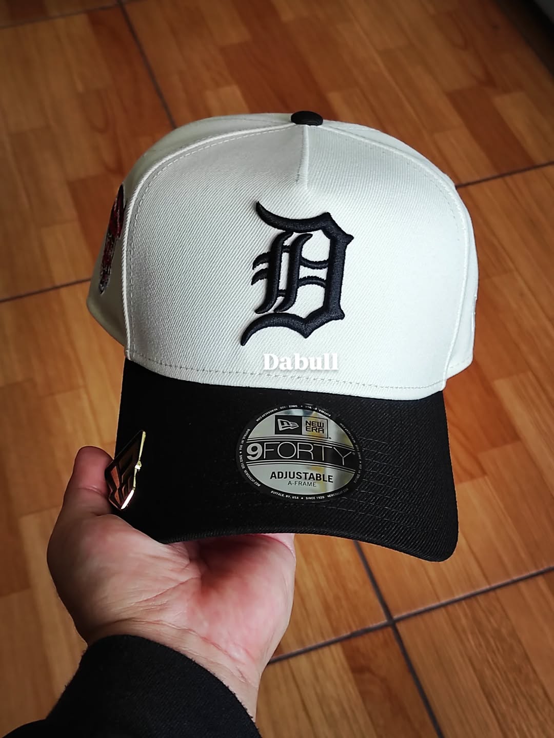 Gorra Detroit Tigers Chrome Black 2 Tone 2000 Stadium SP 9Forty A-Frame Snapback