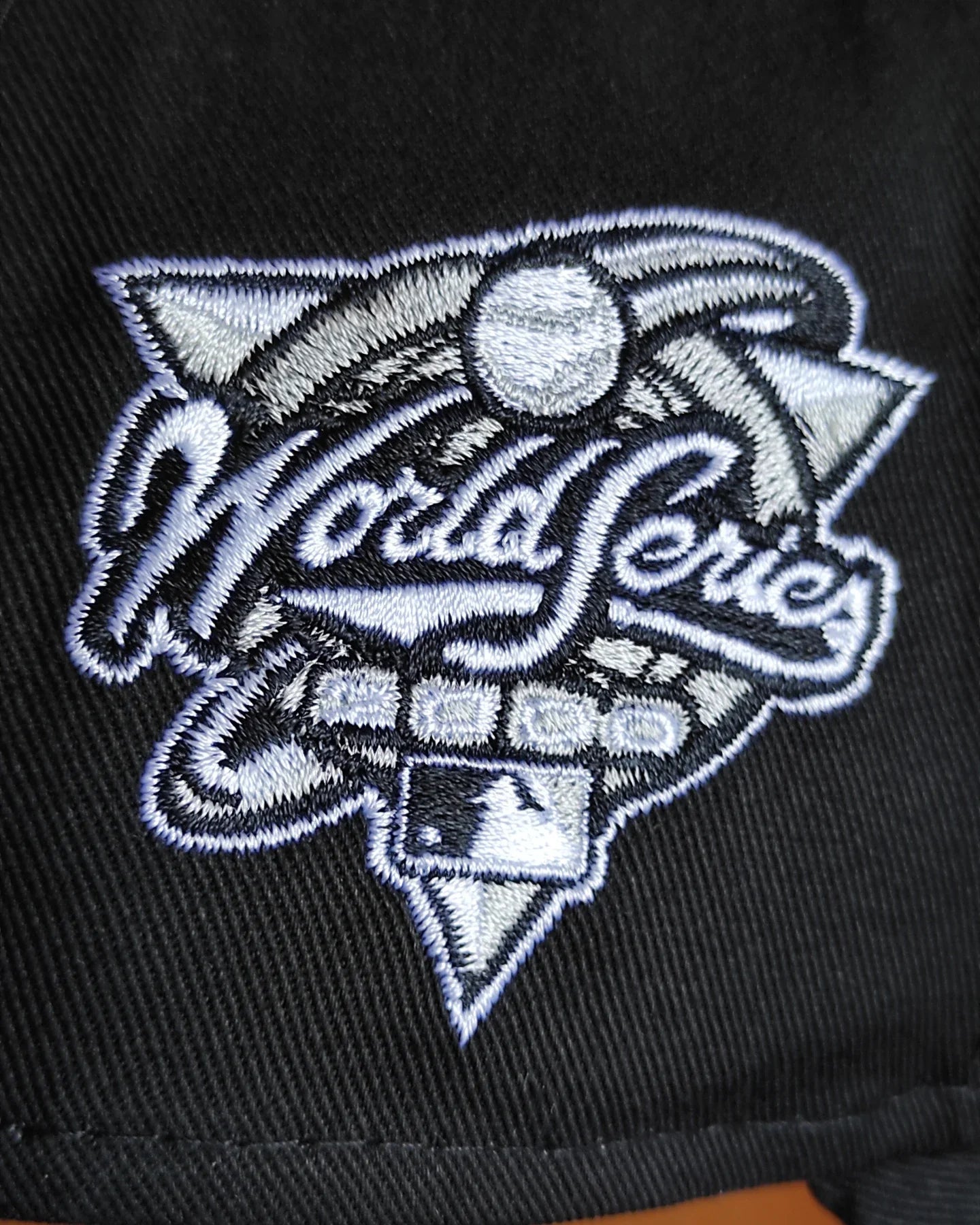 Gorra snapback New Era New York Gótica negra 9Forty A Frame