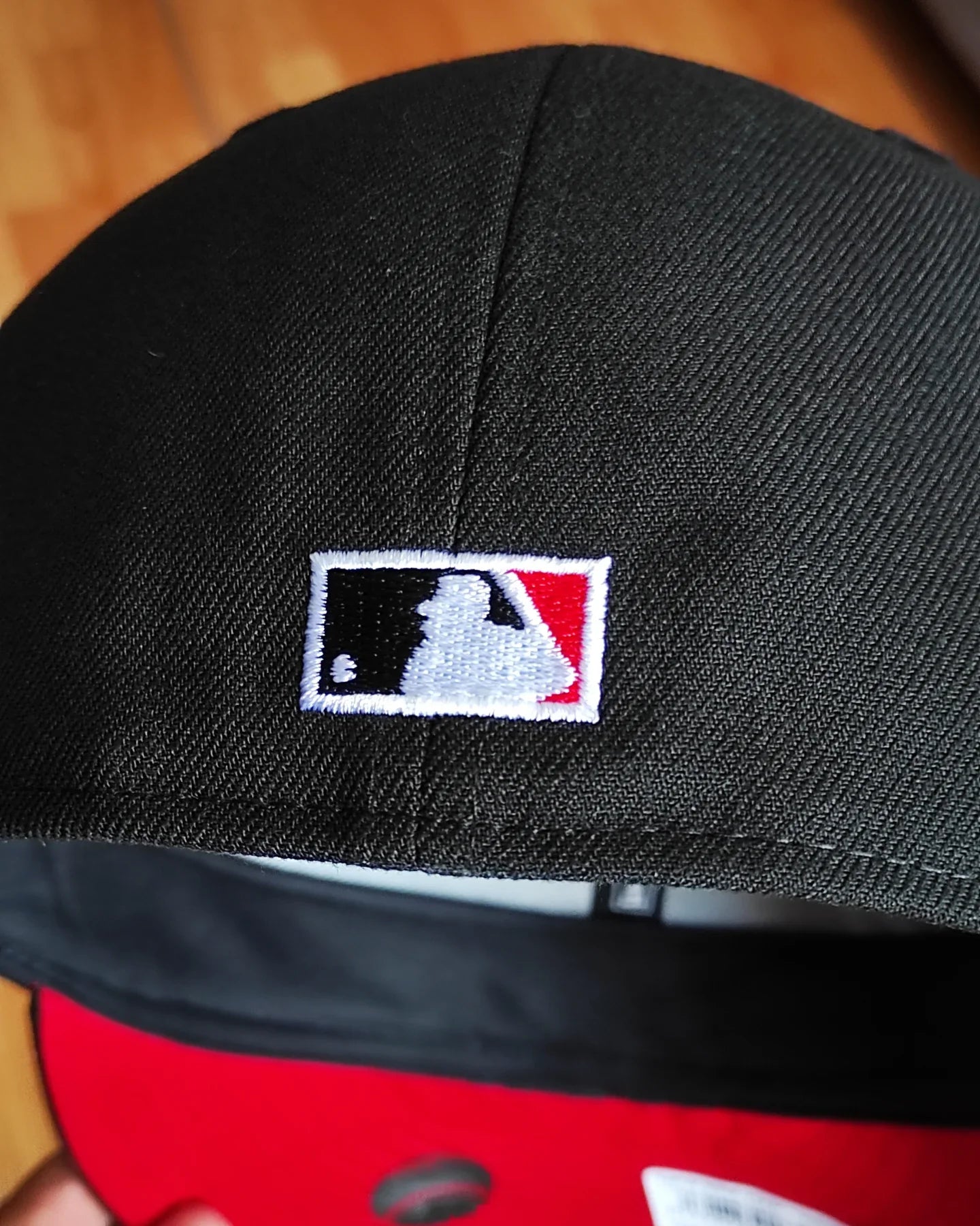 Gorra Ajustada 59Fifty New Era New York Yankees Subway Series 2009 Edición Negra y Roja