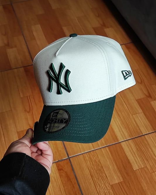Gorra New Era 9Forty Snapback New York Yankees cromo verde oscuro