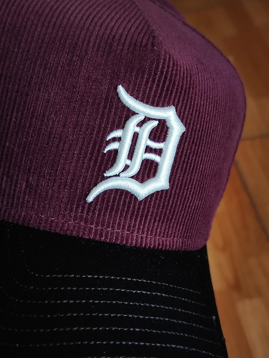 Gorra 9FORTY A-FRAME de New Era Detroit Tigers edición amor ♥️