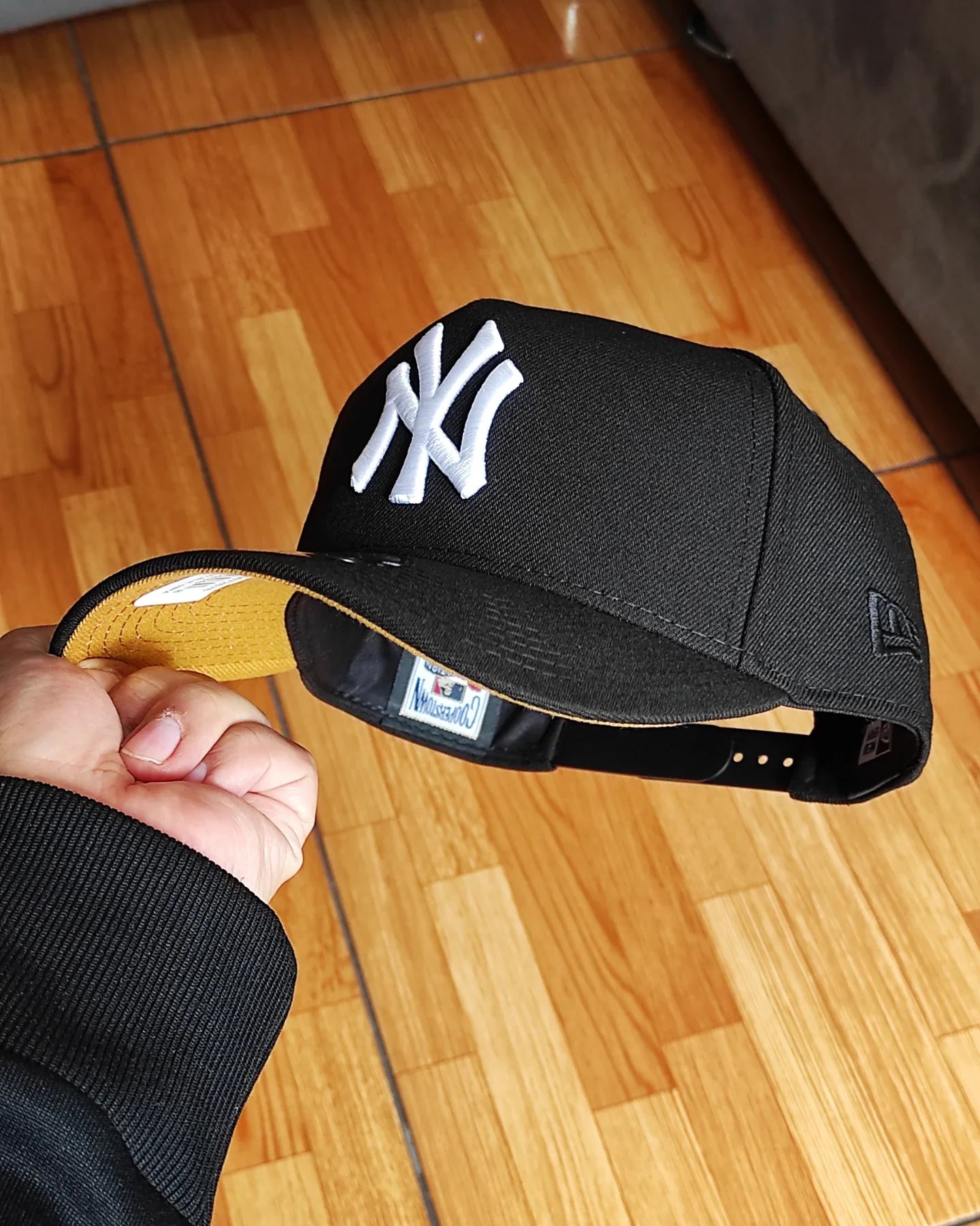 Gorra ajustable A-Frame 9Forty negra de los New York Yankees de la Serie Mundial de 2009