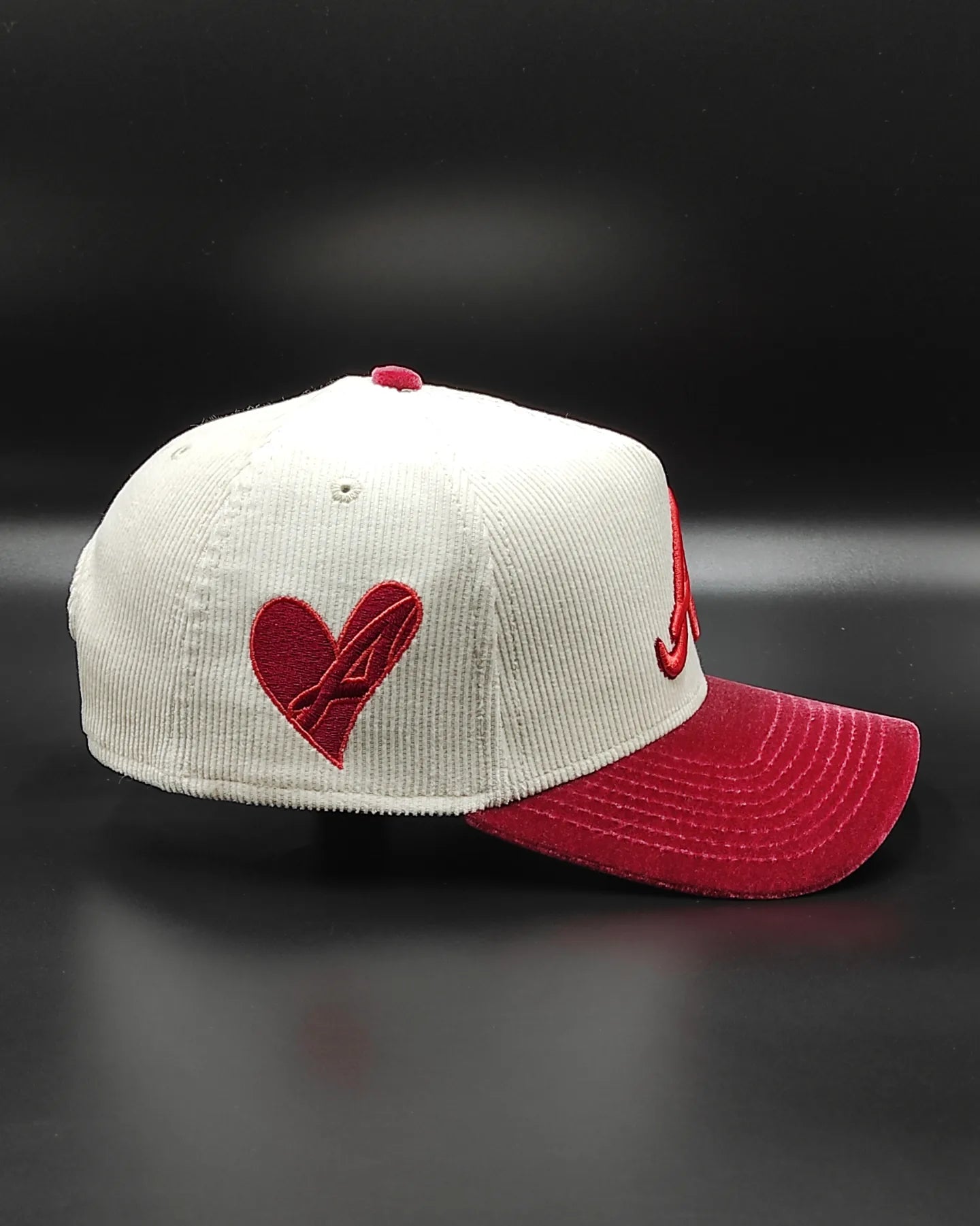 Gorra Newera Atlanta Braves Corduroy velvet 9 forty aframe Snapback