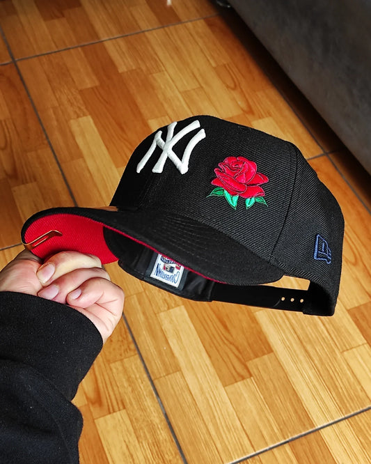 New Era New York Yankees 27 campeones del mundo colección rosa🌹negro rojo 9fifty Snapback - brilla en la oscuridad 🔦