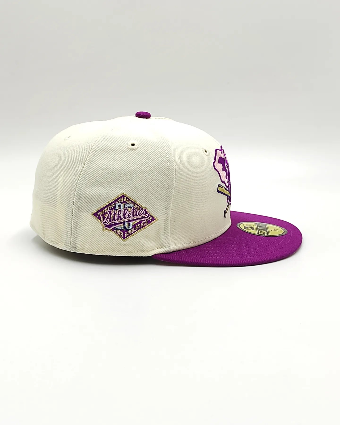 Gorra ajustada 59fifty de edición Prime con cúpula color crema por el 25.º aniversario de los Oakland Athletics de New Era