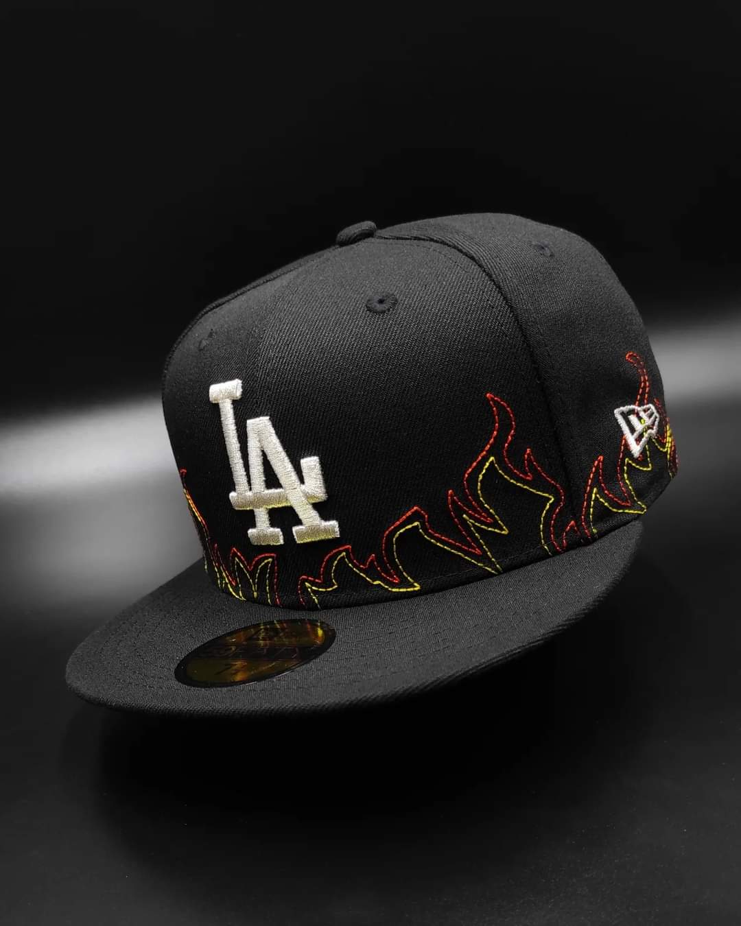 New Era Los Angeles Dodgers colección FIRE 🔥 59 Fifty AJUSTADA