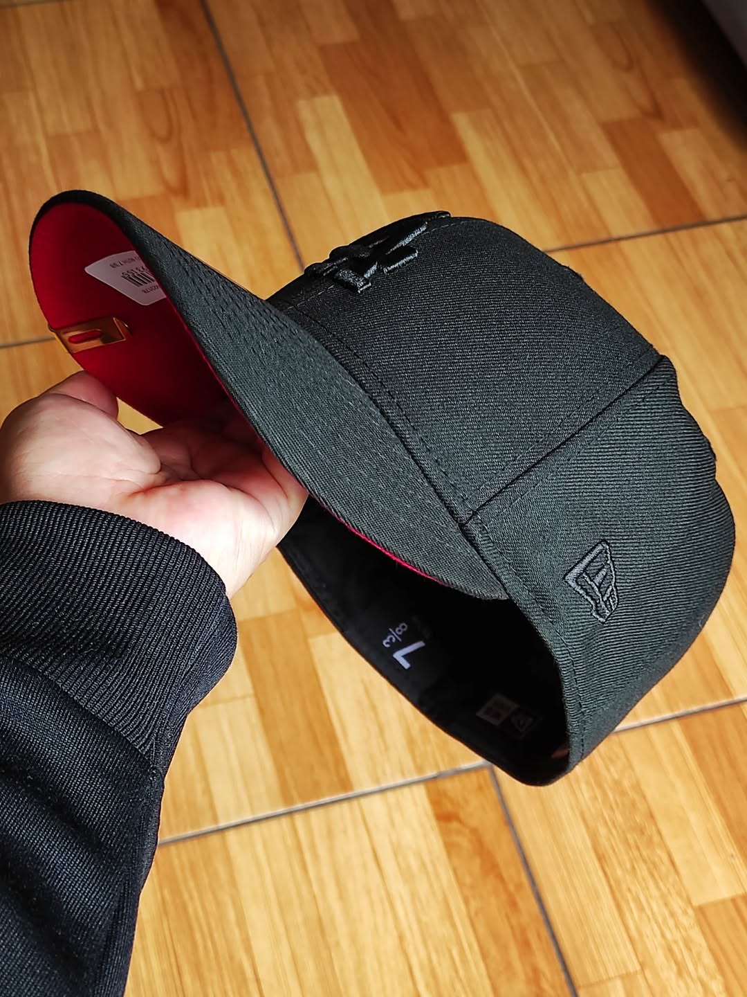 Gorra ajustada 59Fifty de los New Era Los Angeles Dodgers 40 Aniversario Edición Black Out Roja