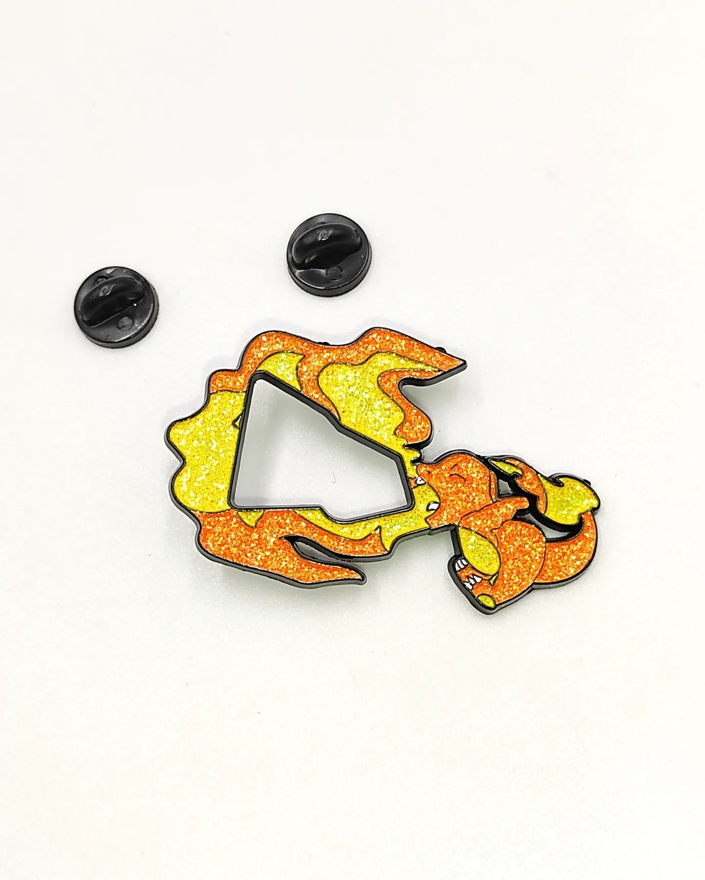 PIN DE METAL CHARMANDER POKÉMON