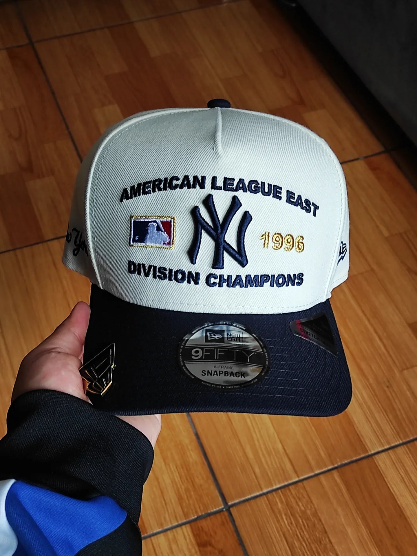 Gorra New Era New York Yankees MLB League Chrome Navy 9FIFTY AFRAME Snapback